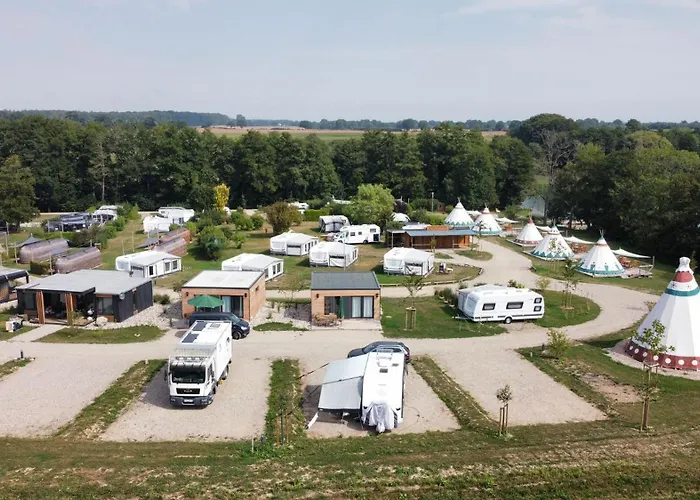 Tiny Igloo Johansson شقة Belau